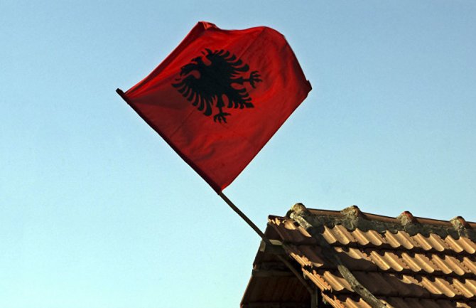 Zenka i Đeljošaj: Albanske zastave će se uvijek vijoriti u Tuzima 