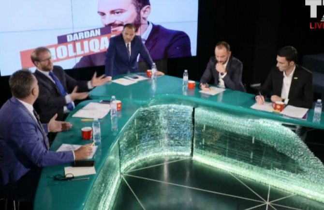 Priština: Tuča političara posle gostovanja na televiziji 