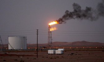Napadnita dva postrojenja saudijske državne naftne kompanije Aramko (VIDEO)