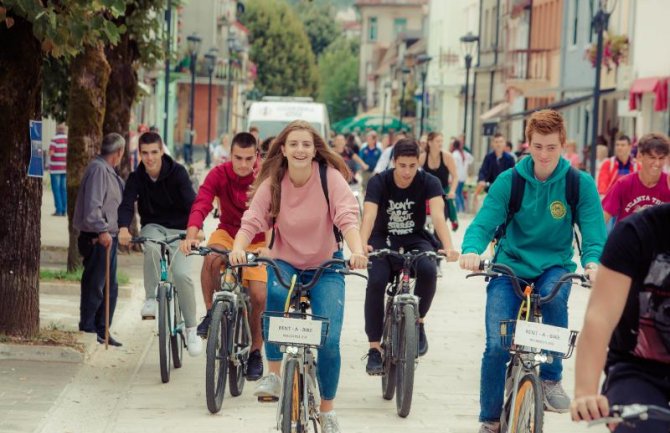 Biciklistika povezala Cetinje sa 3.000 gradova