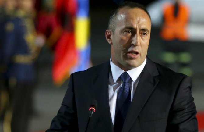 Haradinaj: Takse ne treba ukinuti nego pojačati