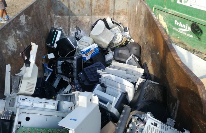 Akcija sakupljanja elektronskog otpada u Tivtu