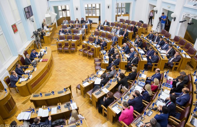 Crnogorski parlament konstatovao ostavke Stanišića i Miloševića