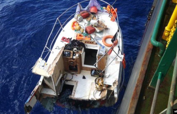 Crnogorski pomorci spasili brodolomce u Indijskom okeanu (VIDEO)