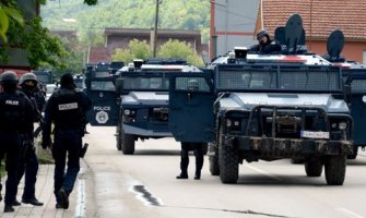 Više od 25 oklopnih vozila i džipova ROSU upalo na sjever Kosova, uhapšen policajac u vezi sa ubistvom Ivanovića