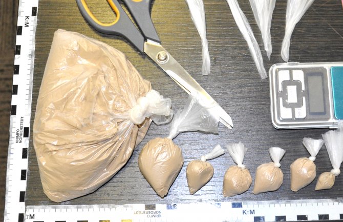 Pronađeno i oduzeto oko 255 grama heroina, uhapšen Podgoričanin