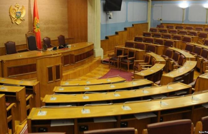 Skupština za 11 mjeseci isplatila 2,3 miliona eura za plate poslanicima