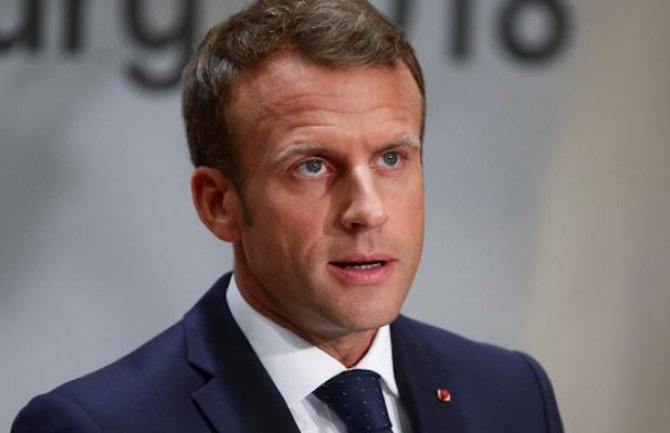 Makron popularan kod 38 odsto Francuza, najviše pred prvi krug predsjedničkih izbora
