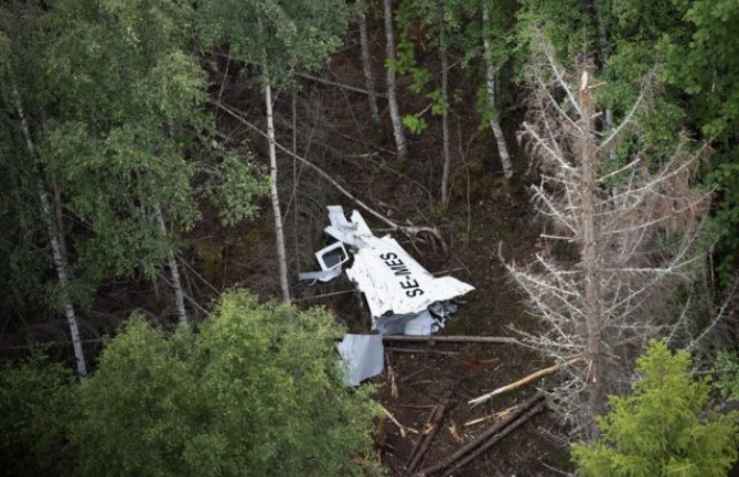 Atlanta: Avion pao na kuću, jedna osoba poginula, druga se vodi kao nestala
