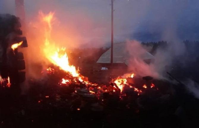 Pljevlja: U požaru izgorjeli objekti porodice Tomašević