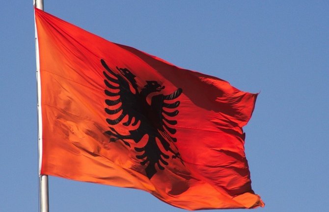 Albanija zamrzla vraćanje državljana iz Sirije