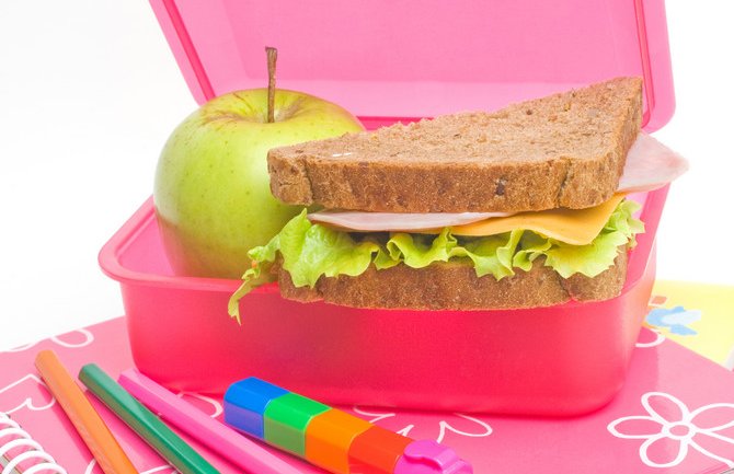 Počinje podjela besplatnih zdravih obroka za đake