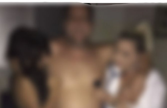  Specijalna bolnica za psihijatriju Dobrota: Objavljena fotografija osuđenika sa dvije gole žene, pokrenuta istraga
