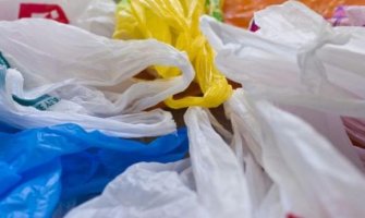  Plastične kese biće zabranjene: Predviđene  kazne do 100.000 eura