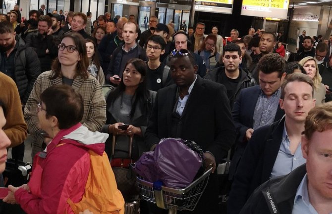 Greška izazvala haos na aerodromu u Amsterdamu: Zaposleni slučajno uključio alarm za otmicu (FOTO)