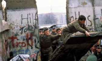 30 godina od pada Berlinskog zida: Opasnost od novih zidova koji se dižu širom svijeta