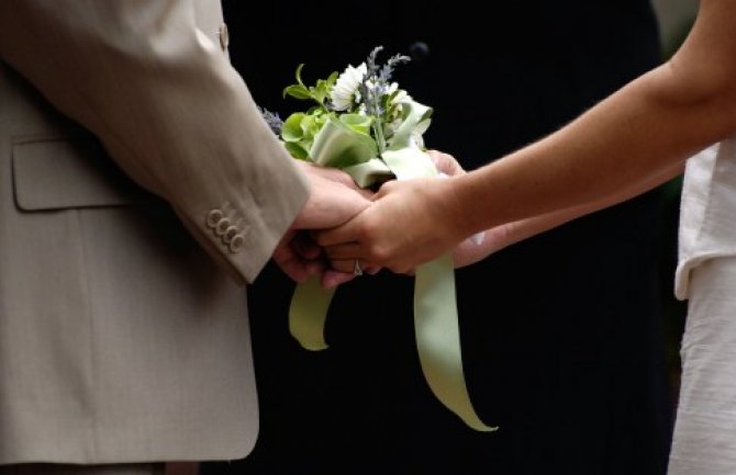 Broj razvoda raste u CG: Svaki četvrti brak doživi krah