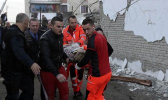 40 potresa u Albaniji od jutros, broj stradalih porastao na 21 