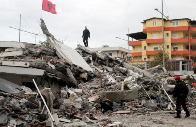 Potraga završena: Poginulo 50 osoba, oko 2.000 povrijeđeno u zemljotresu