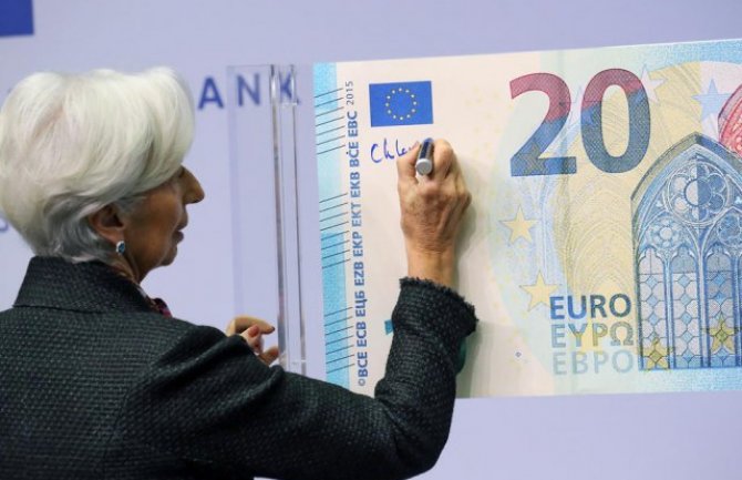 Lagard pustila u opticaj nove novčanice eura
