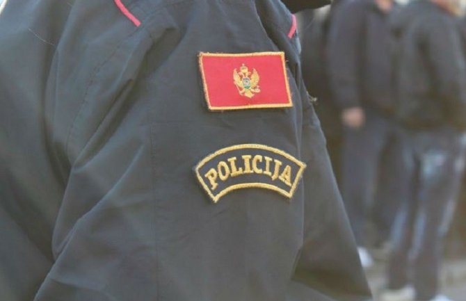 Podgorica: Policija pretresala na 17 lokacija, više uhapšenih 