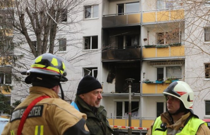 Njemačka: Eksplozija u stanu, jedan mrtav, nađene plinske boce i municija