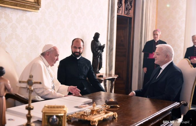 Marković u Vatikanu: Papa Franja iduće godine dolazi u Crnu Goru
