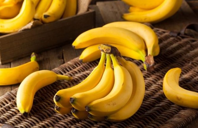 Genijalan trik pomoću kog banane neće potamniti (VIDEO)