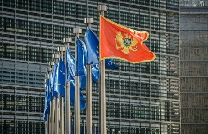 Vašington post: EU da pomogne Crnoj Gori prilikom vaćanja duga Kini