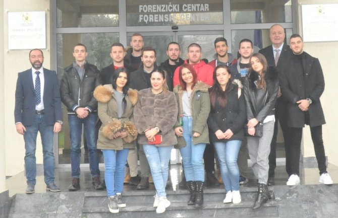 Studenti UDG-a posjetili Forenzički centar: Jedinstvena prilika