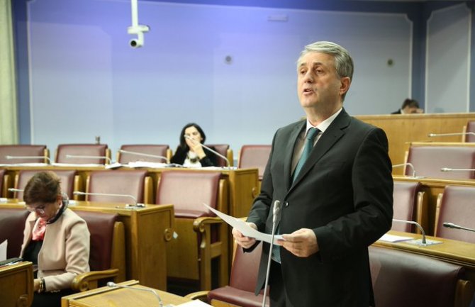 Nuhodžić: Crna Gora i njene institucije mogu u svakom trenutku da obezbijede sigurnost građanima i sačuvaju mir