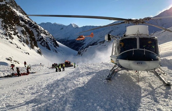 U lavini u italijanskim Alpima stradali žena i dvoje djece