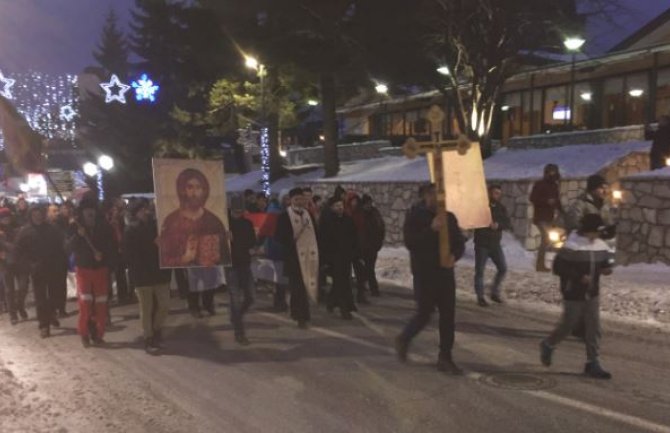 Vjernici SPC protestvuju u više gradova