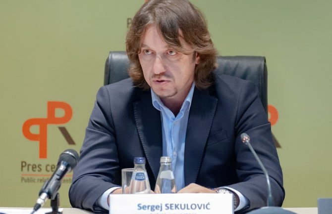 Sekulović: Odlaganje penzije bio bi rizičan presedan