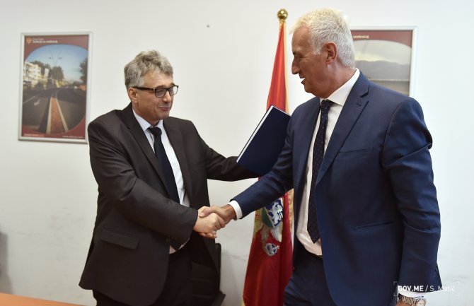 Potpisan 20 miliona eura vrijedan ugovor o rehabilitaciji dionice puta Rožaje-Špiljani