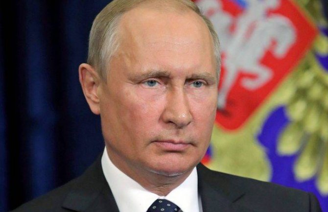 Putin: Neradni dani do 11. maja, uspjeli smo da povećamo obim proizvodnje medicinski neophodnih stvari