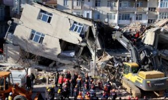Zastrašujući snimci ruševina nakon zemljotresa u Turskoj(VIDEO)