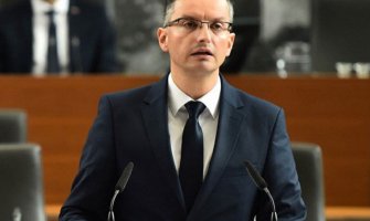 Slovenski premijer podnio ostavku 
