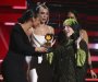 Pop pjevačica Bili Ajliš osvojila pet nagrada, odata počast Kobiju Brajantu (VIDEO)