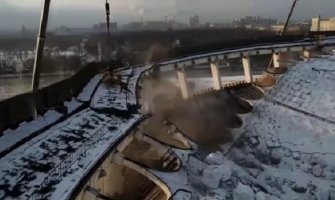Rusija: Urušio se krov stadiona, nestao radnik u gomili betona (VIDEO)