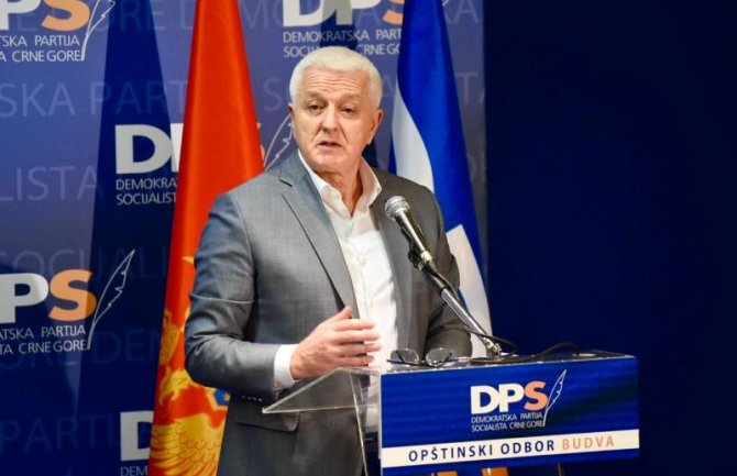 Marković: U Crnoj Gori službuje najmanje 600 sveštenika, prijavljeno svega 20