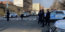 Njujork: U policijskoj stanici u pucnjavi ranjena dva policajca (FOTO)