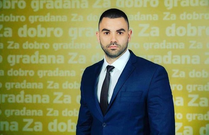 Šaponjić: Decenije opozicionog staža na Lakušića ostavile traga