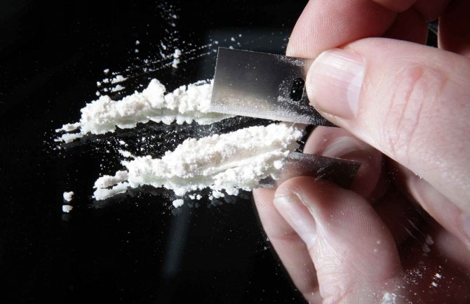 Sve veći broj učenika traži pomoć za odvikavanje od kokaina