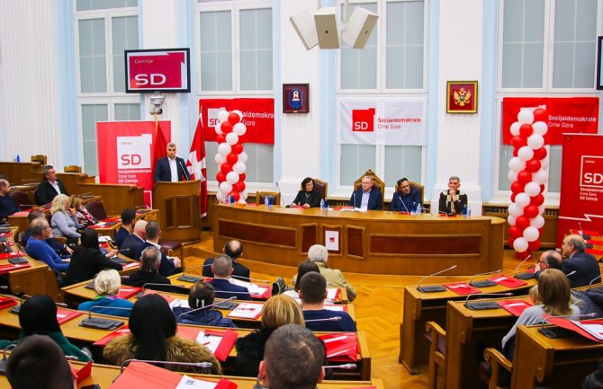 Brajović: Socijaldemokrate su sastavljene od ljudi koji se od devedesetih bore za Crnu Goru