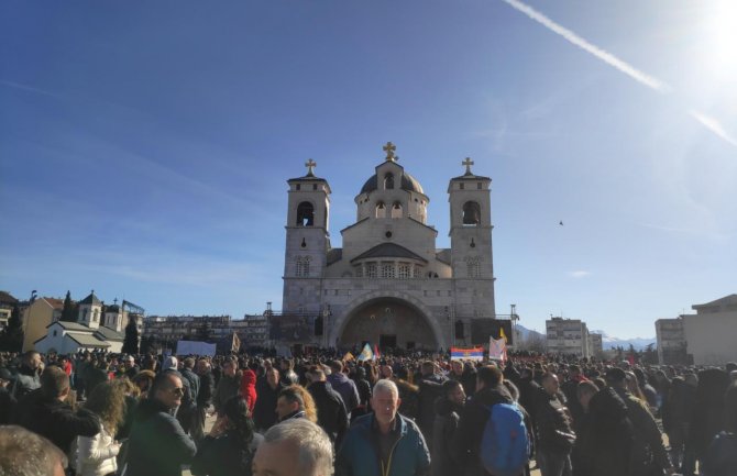 Počeo Svetosimeonovski sabor u Podgorici, Crkva na litiji očekuje više desetina hiljada vjernika 