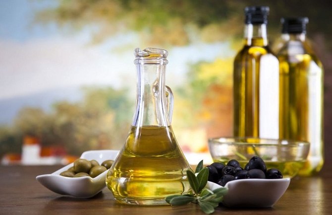Pola kašike maslinovog ulja dnevno smanjuje rizik od srčanih bolesti, moždanog udara, visokog holesterola...
