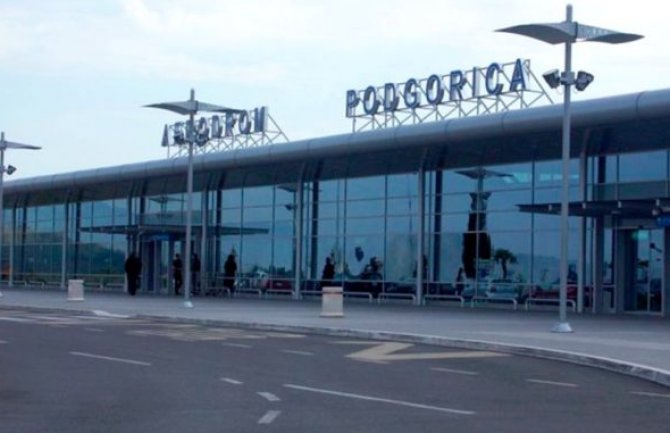 Ruski Aeroloft od 1. septembra opet saobraća ka Crnoj Gori