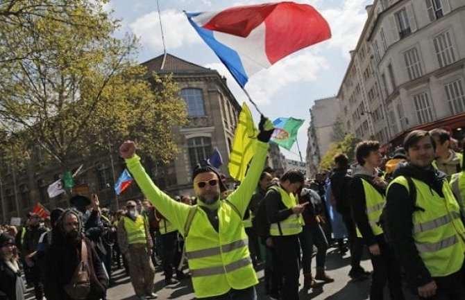 Pariz: Održan protest pripadnika 