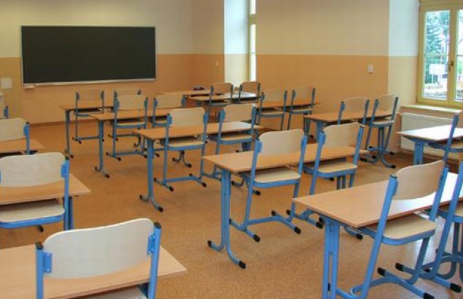 Sve vaspitno-obrazovne ustanove u Crnoj Gori od sjutra će biti zatvorene najmanje 15 dana